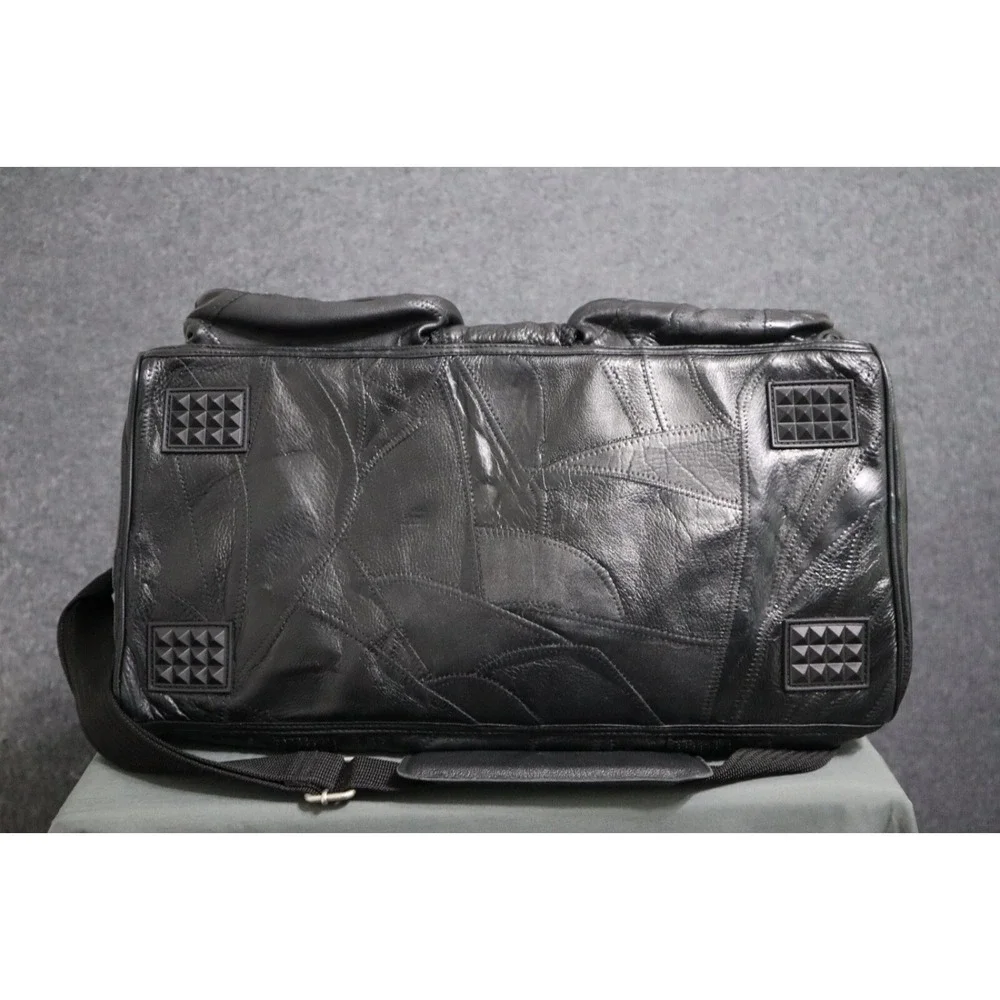 Seville Leather Shoulder Bag Black 18